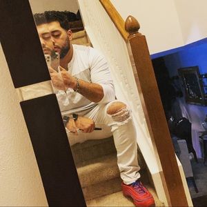 Meet your Posher, Mohammed